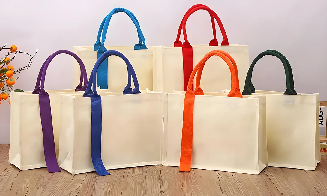 La différence entre les sacs en coton et les sacs en toile.