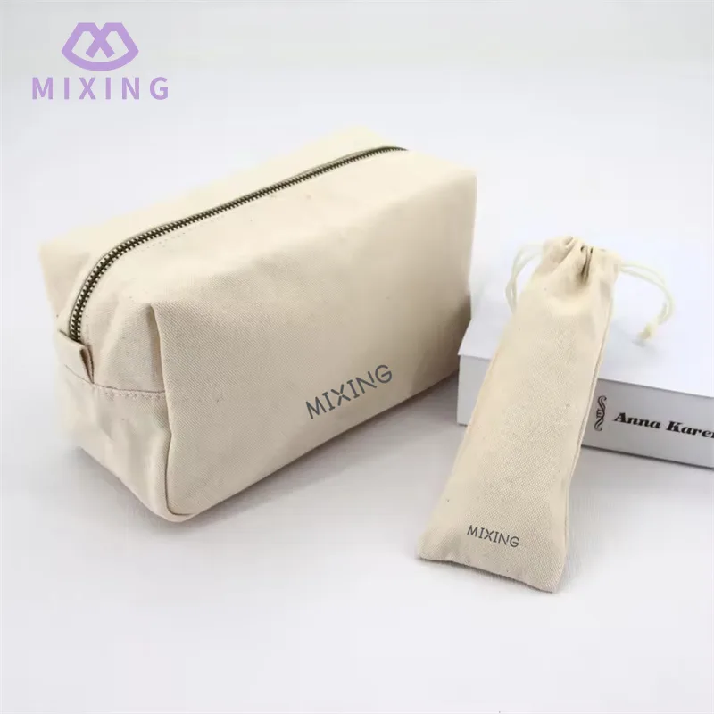 Sac cosmétique en toile
